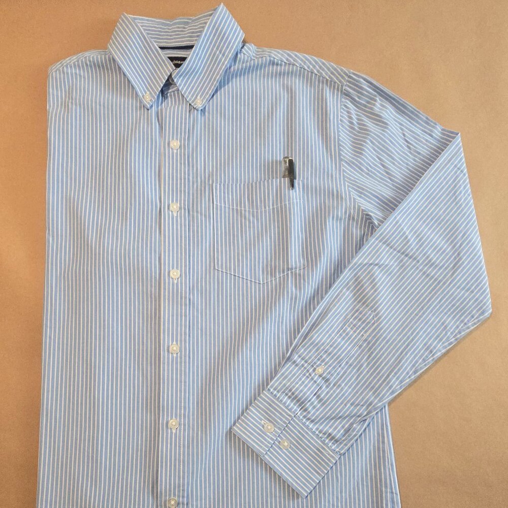 Men's - Croft & Barrow Button-Down Striped Easy Care Dress Shirt - NWOT
